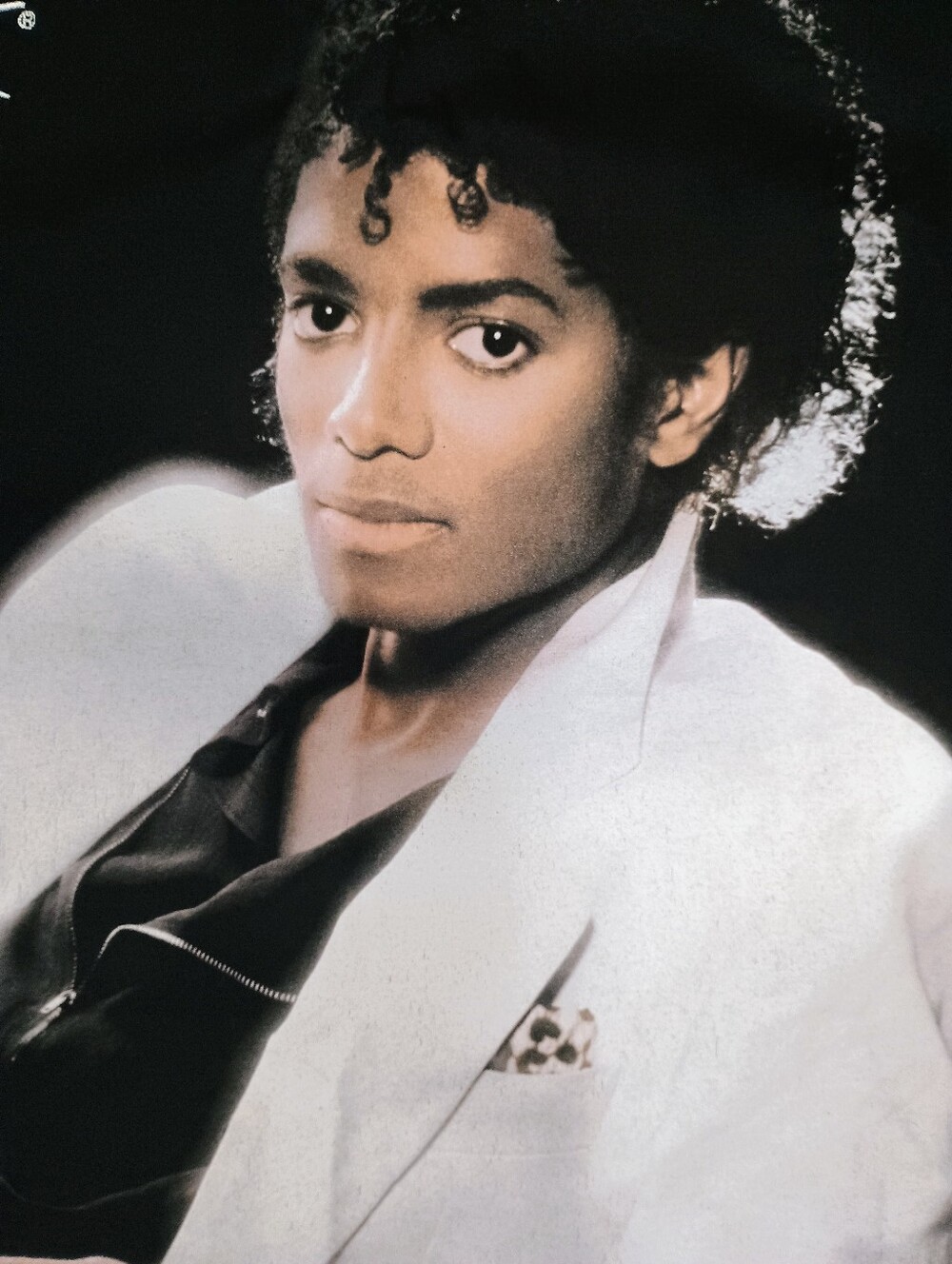 Michael Jackson Thriller Album Shoe Palace Graphic Tee - Picture 4 of 5